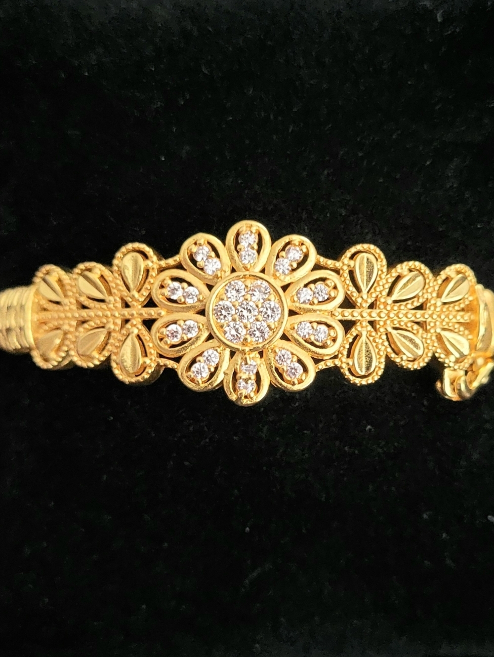 Gold Floral Hinged Bracelet - NWOT